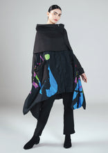 Load image into Gallery viewer, Jacket &amp; Scarf Italy
