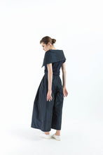 Load image into Gallery viewer, Pants Show
