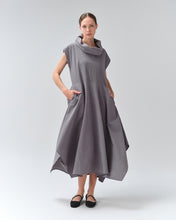 Load image into Gallery viewer, Dress Vera
