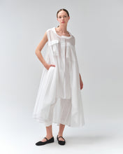 Load image into Gallery viewer, Tunic Nancy
