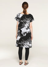 Load image into Gallery viewer, Tunic Sara
