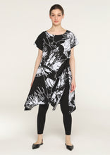 Load image into Gallery viewer, Tunic Sara
