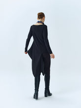 Load image into Gallery viewer, Top Nola
