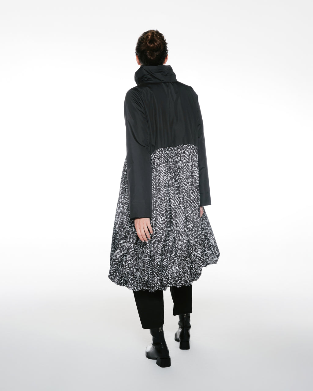 Coat Marigold
