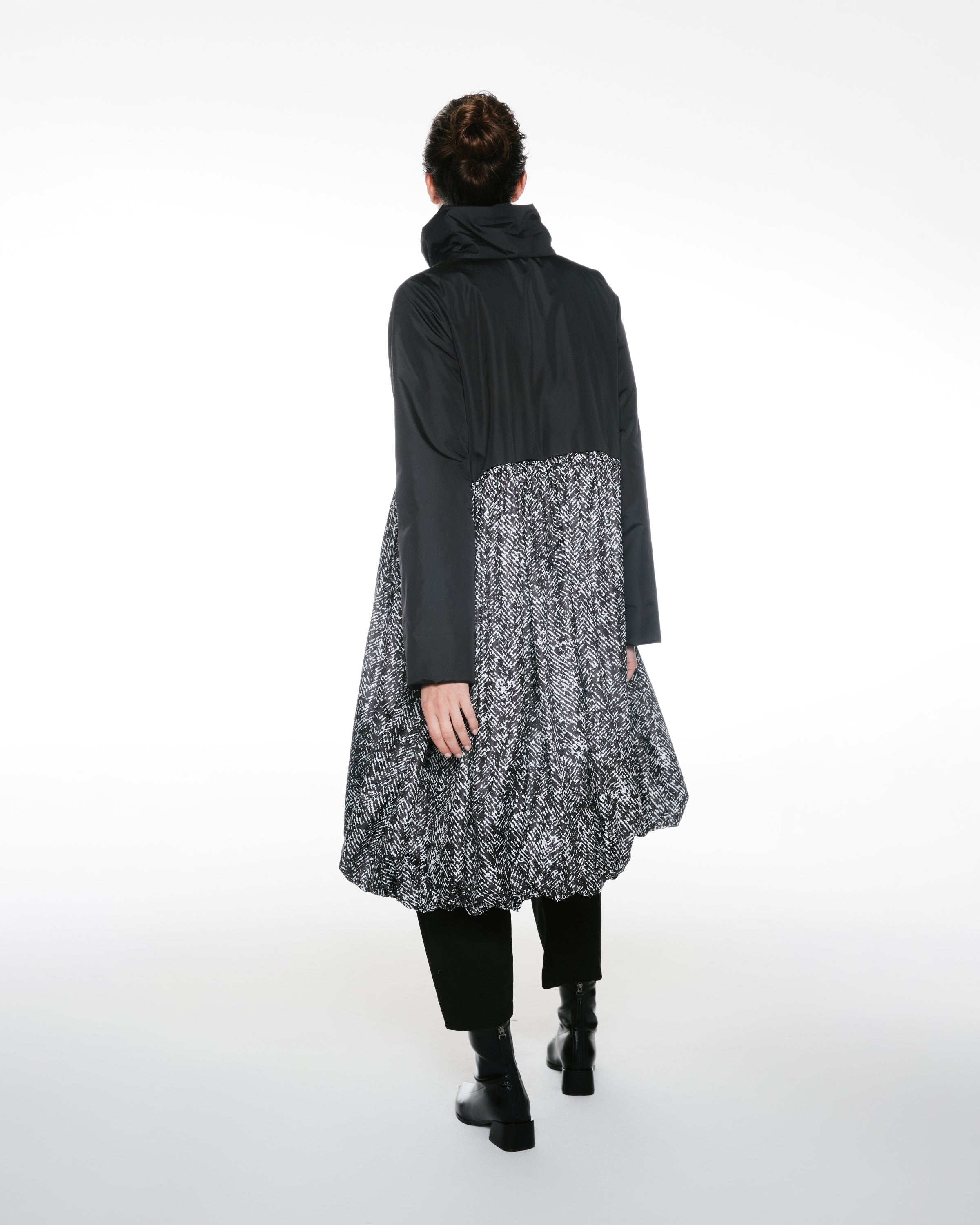 Coat Marigold