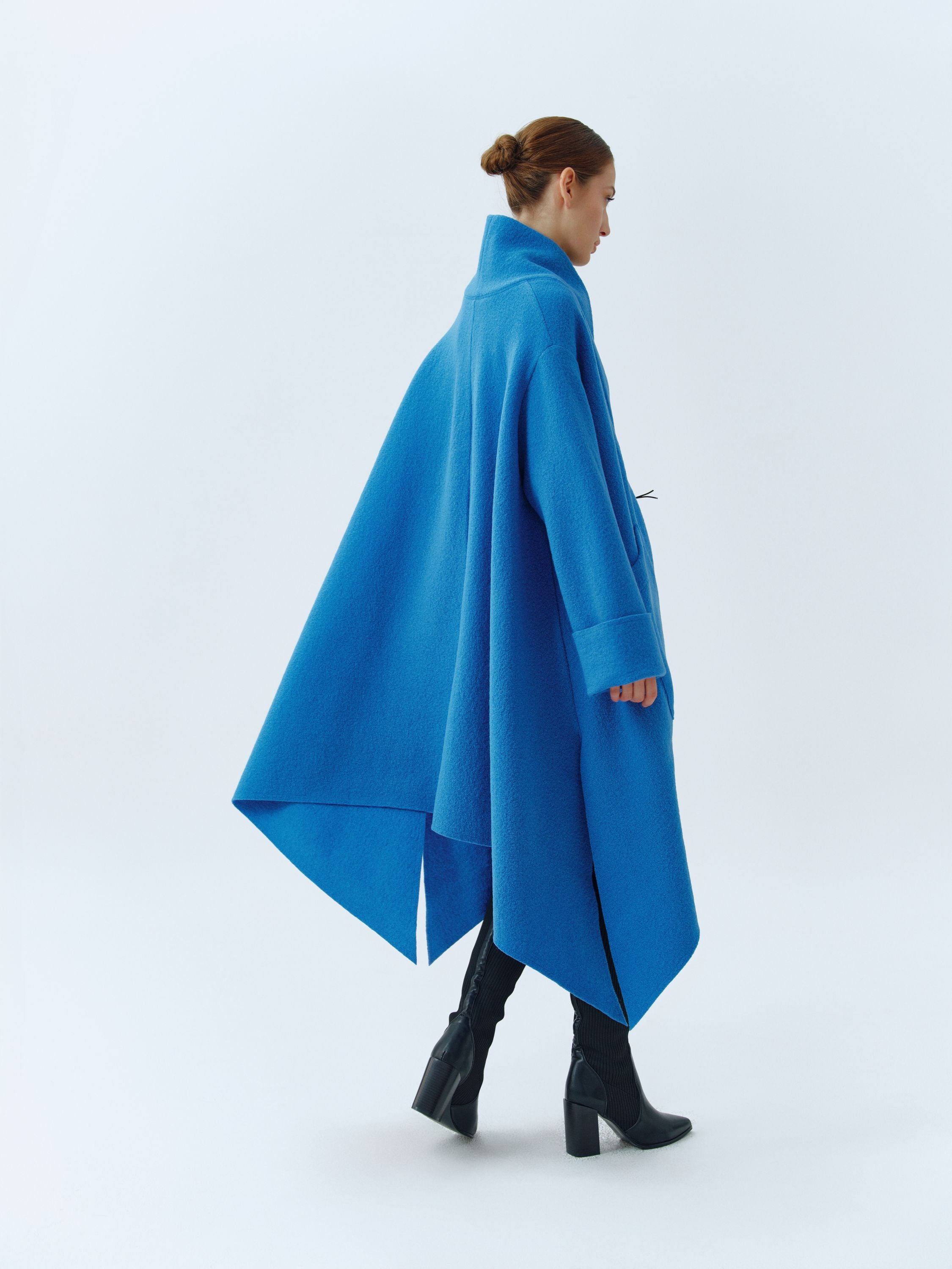 Coat Trey