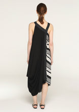 Load image into Gallery viewer, Dress Lora
