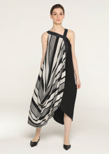 Load image into Gallery viewer, Dress Lora
